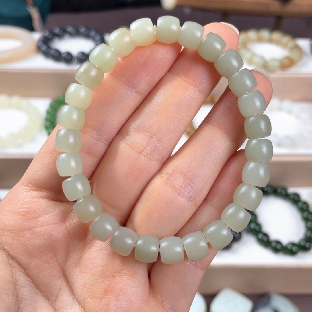 和田玉未镶嵌手链