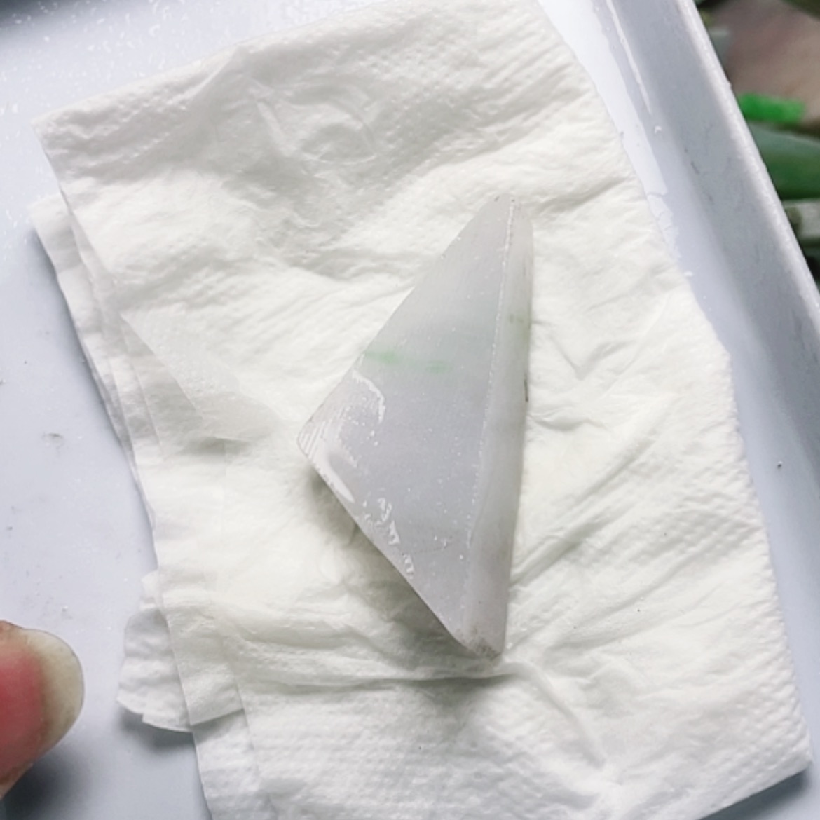【闪购商品】翡翠颈饰未镶嵌A货