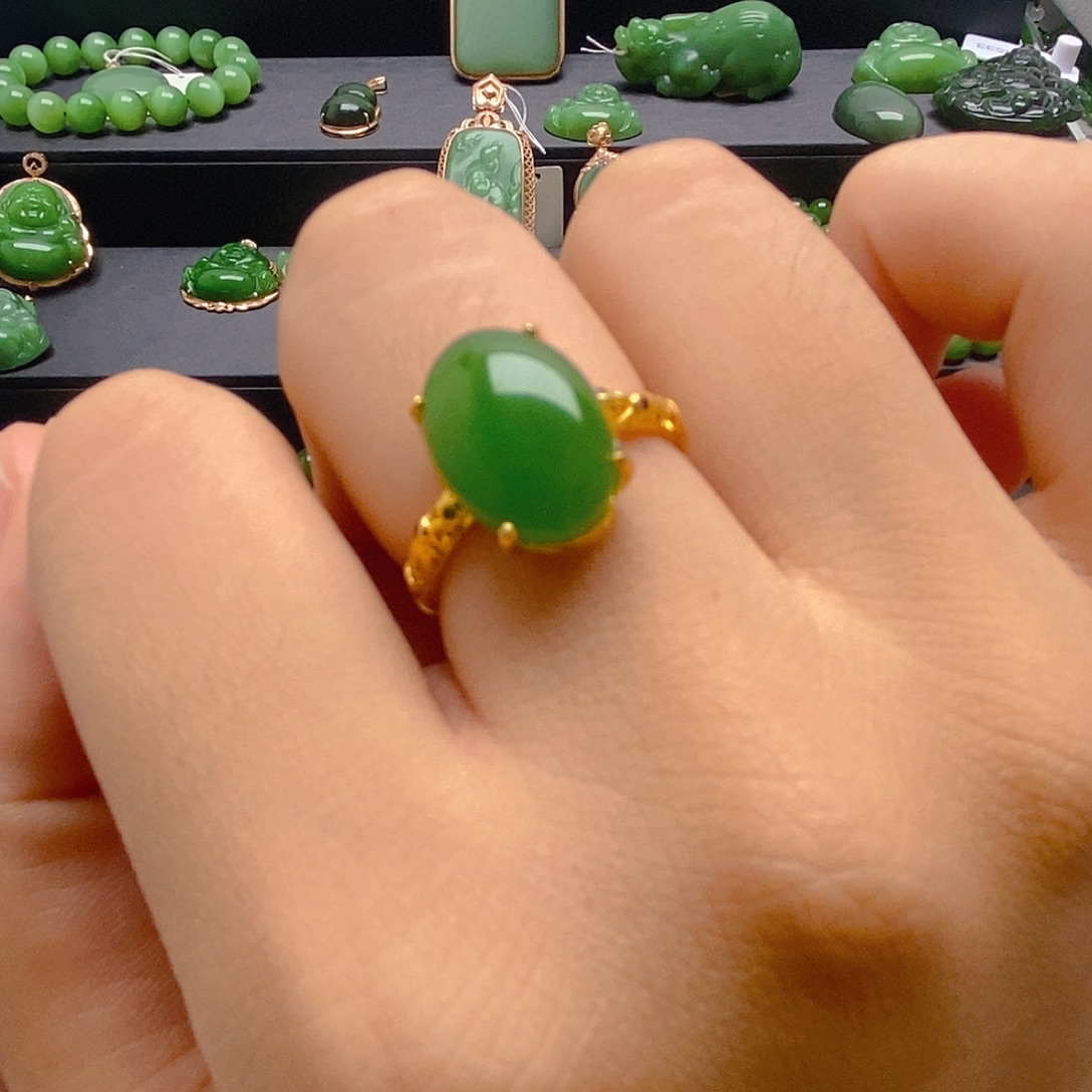 和田玉（碧玉）戒指未镶嵌