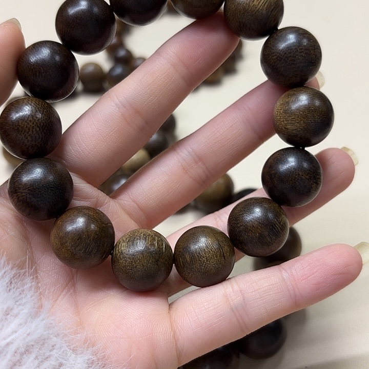 龙***风沉香手串沉香手串16