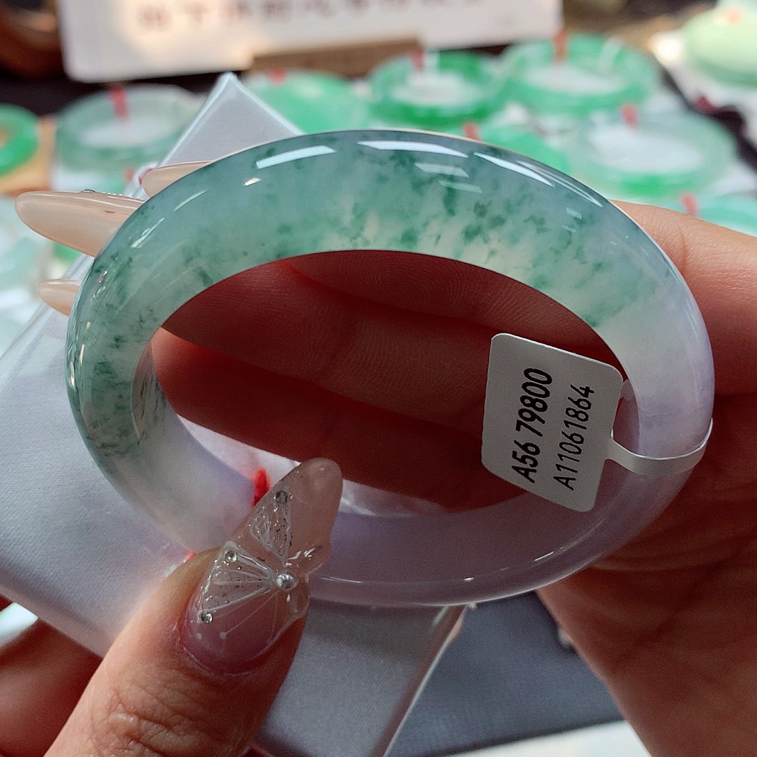 翡翠手镯未镶嵌（37号）66