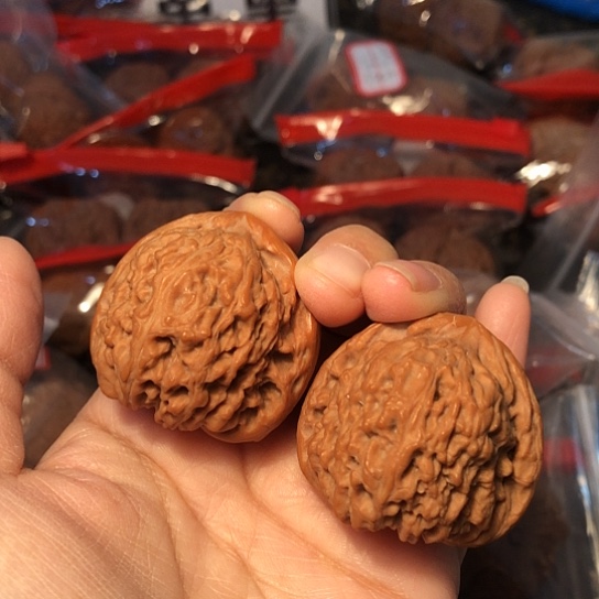 文玩核桃吊坠南疆39