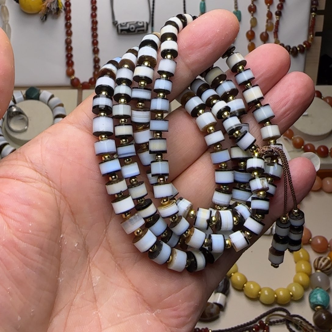 玛瑙/玉髓颈饰未镶嵌