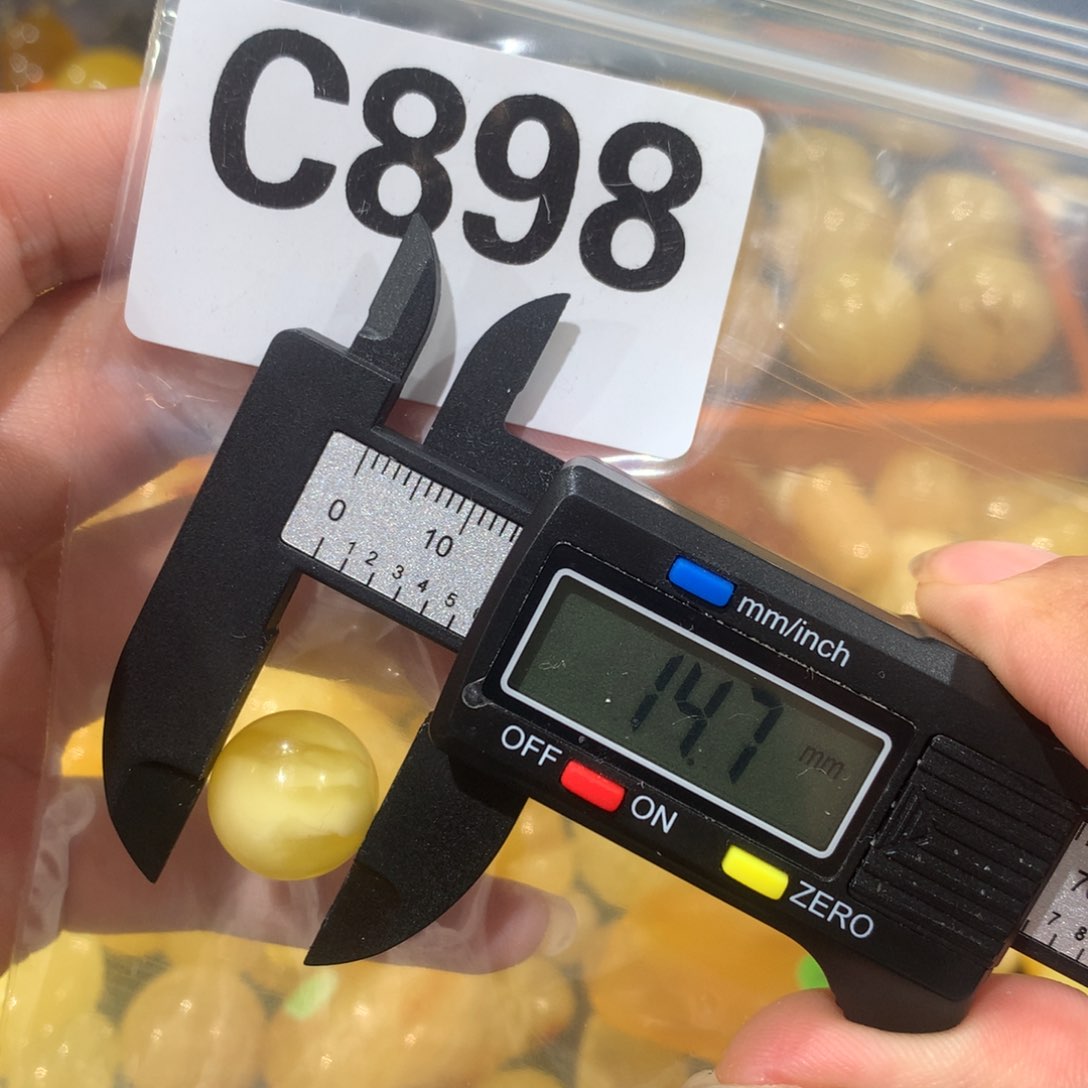 未镶嵌琥珀珠宝奇石