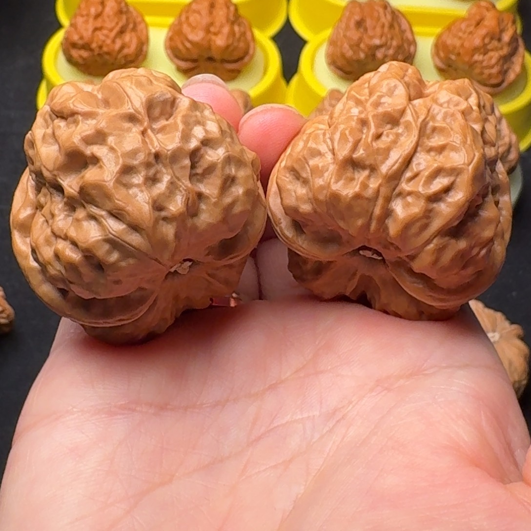 文玩核桃精品蛤蟆39