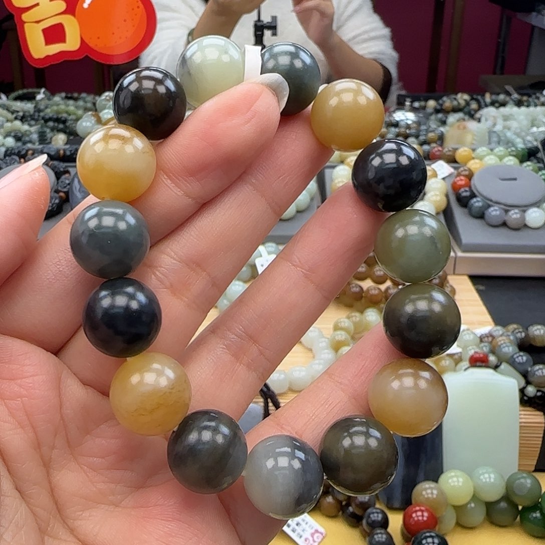 和田玉手链未镶嵌