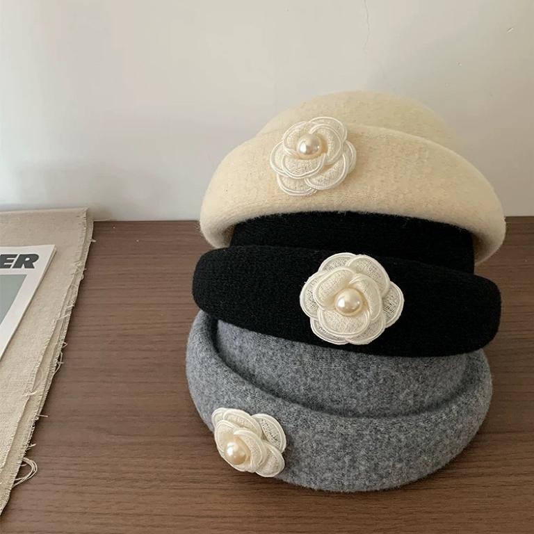 法式优雅花朵礼帽女2025新款秋冬季千金风帽子显脸小时尚贝雷帽潮