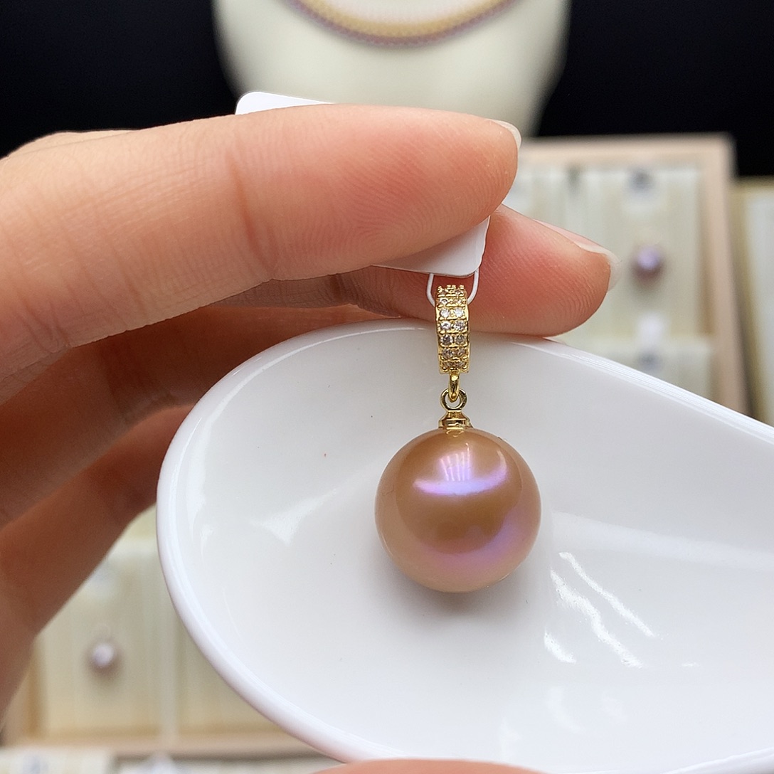 淡水珍珠颈饰合金