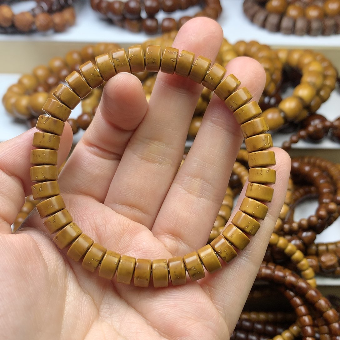 【闪购商品】紫金鼠吊坠宫8*5…………