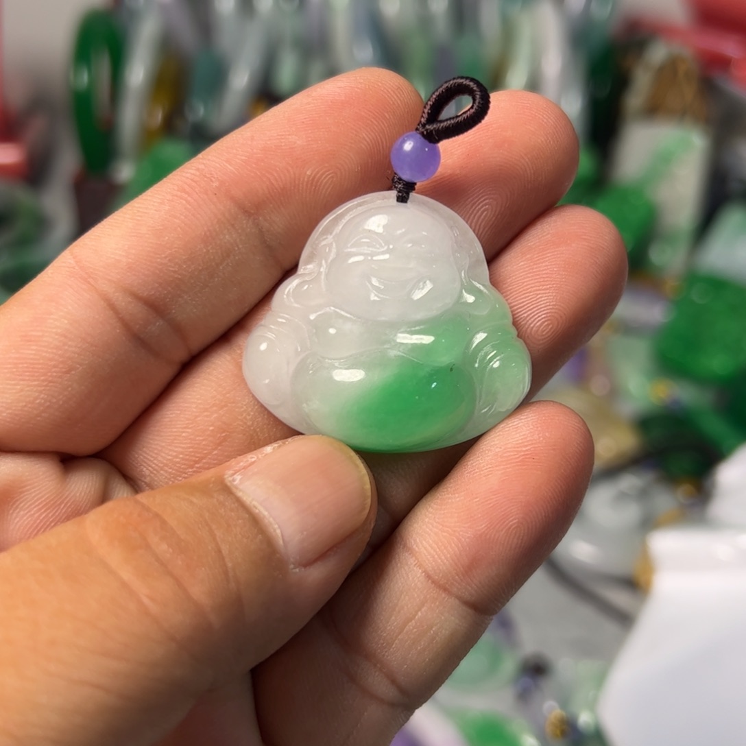 翡翠未镶嵌颈饰吊坠