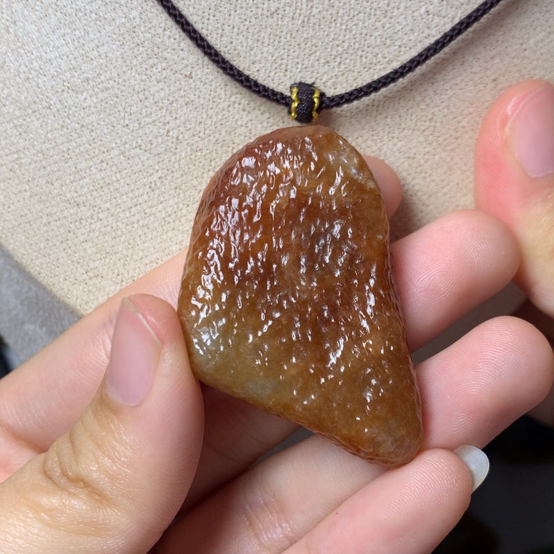 翡翠颈饰未镶嵌吊坠