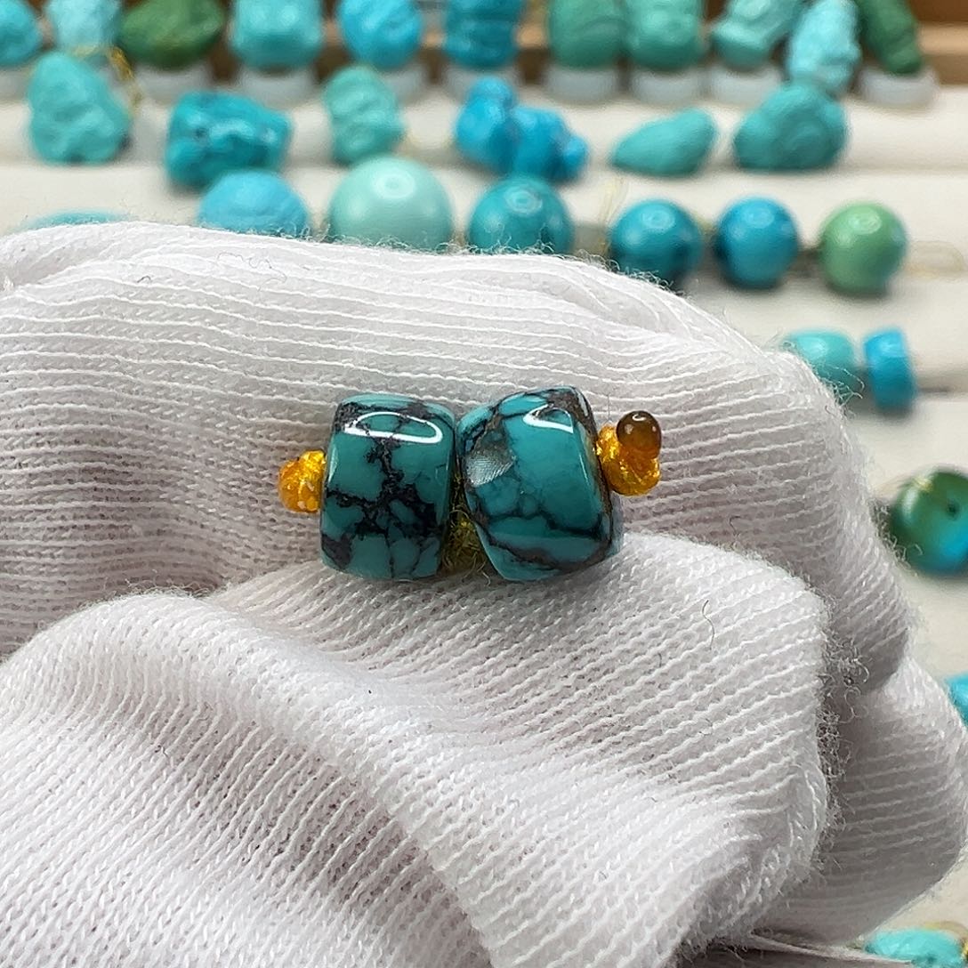 绿松石配饰未镶嵌