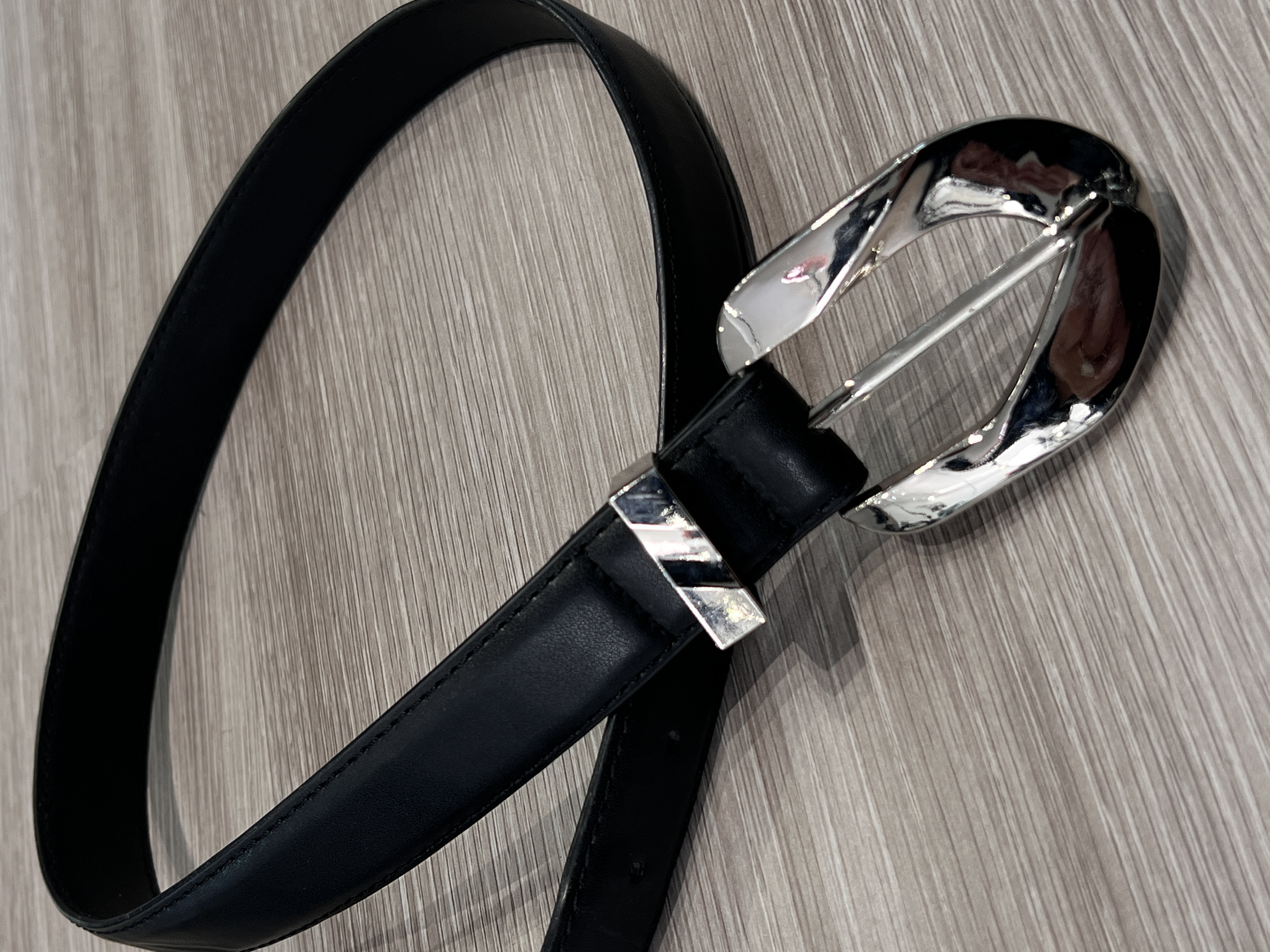 潮流百搭腰带轻奢