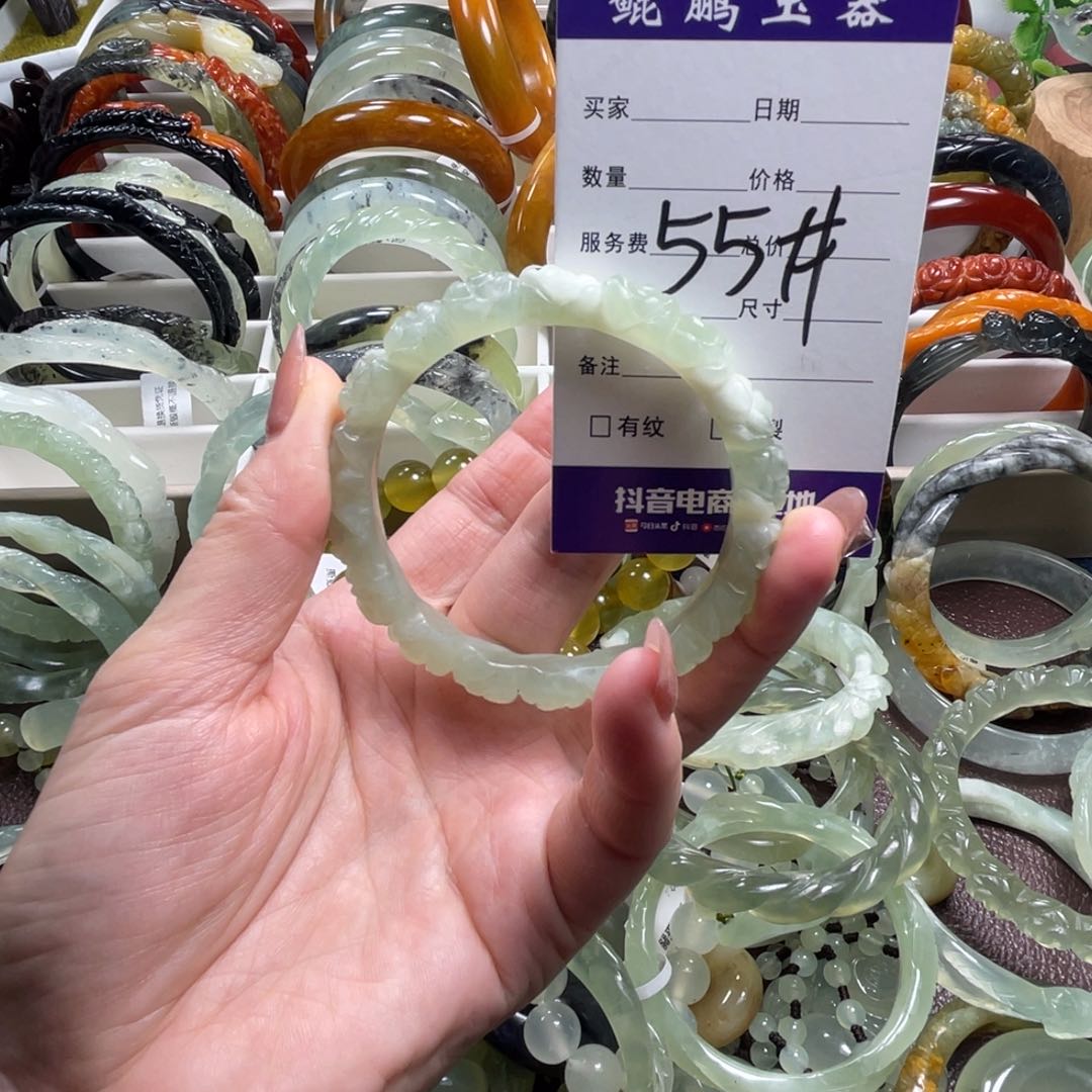 未镶嵌蛇纹石玉手镯