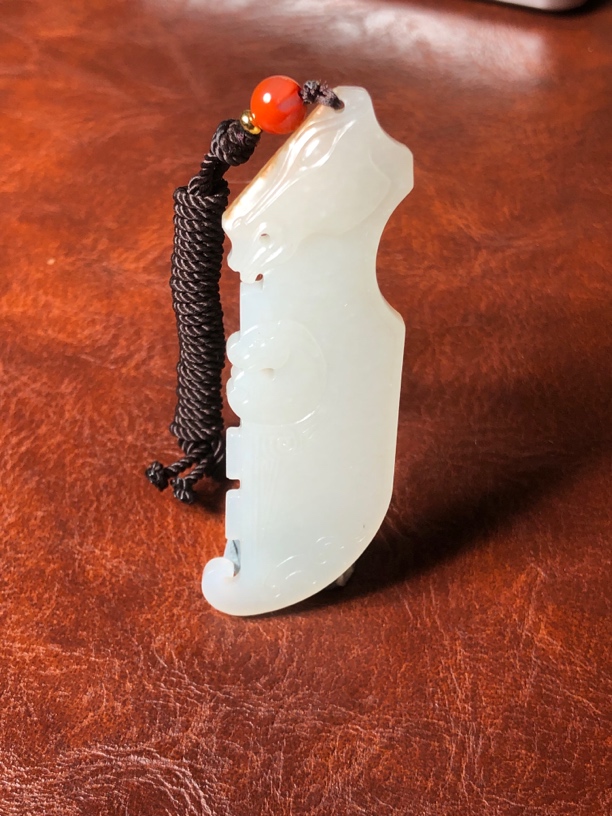 新疆和田玉白玉仿古挂件