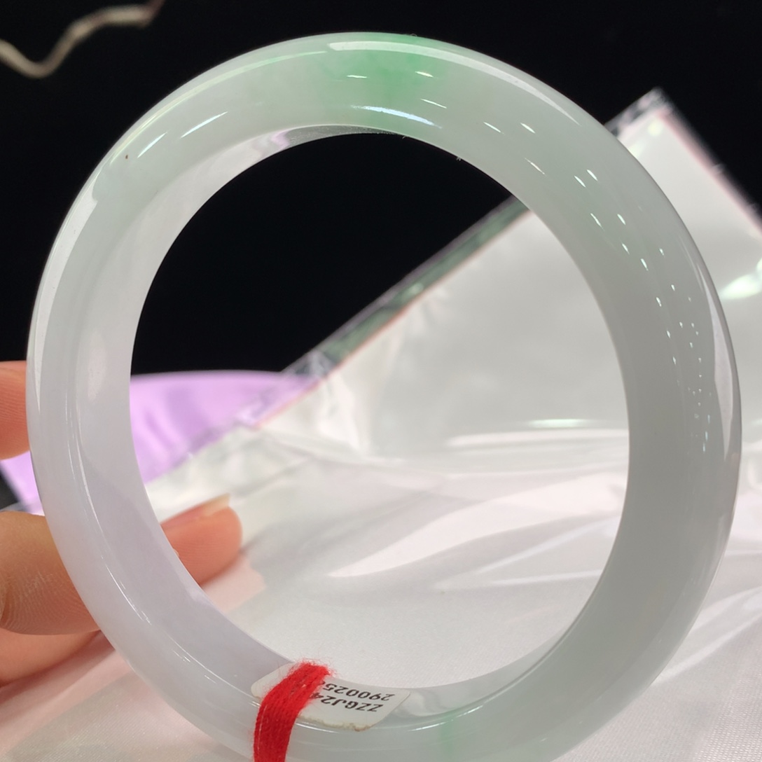 翡翠手镯未镶嵌111-0256