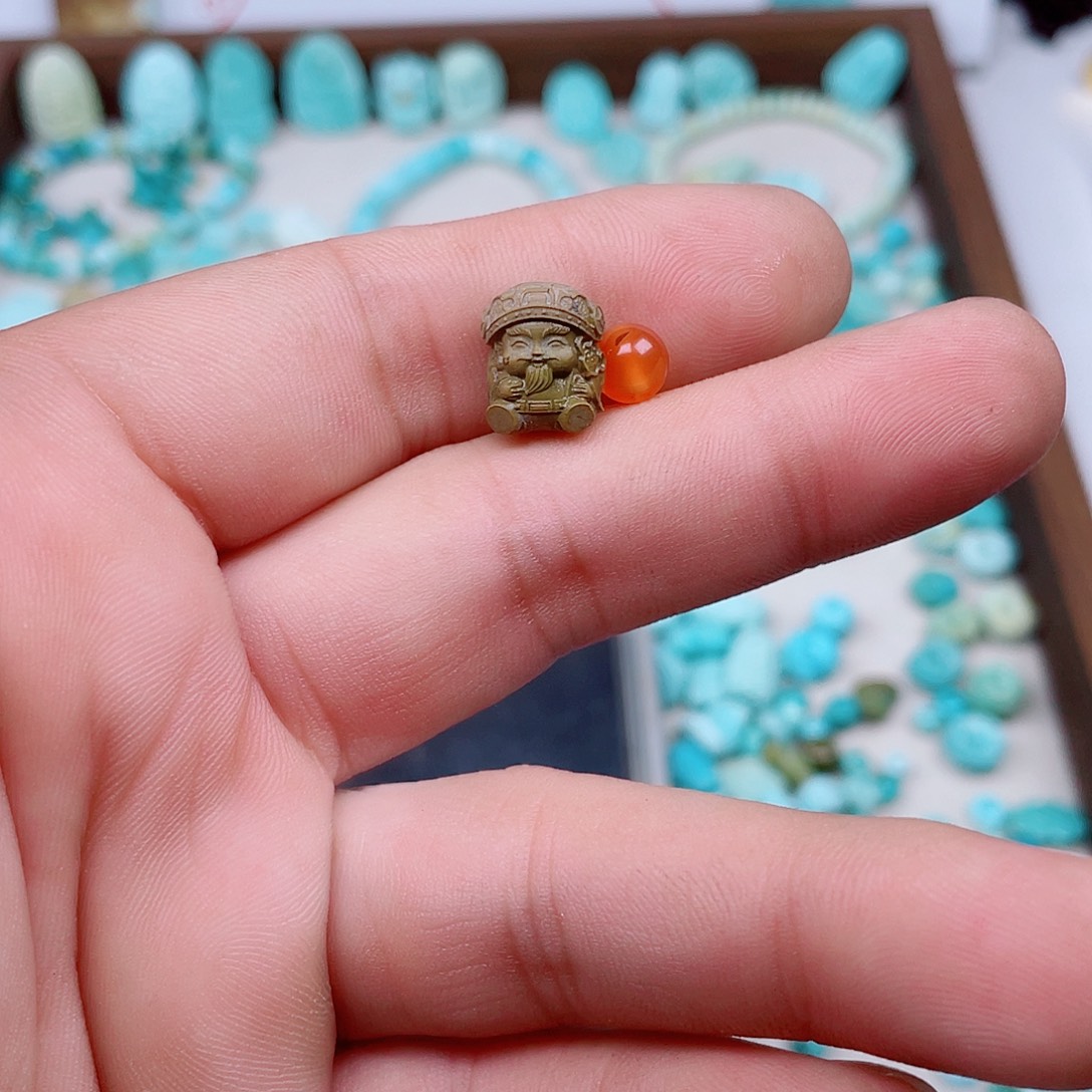 南红玛瑙未镶嵌颈饰435
