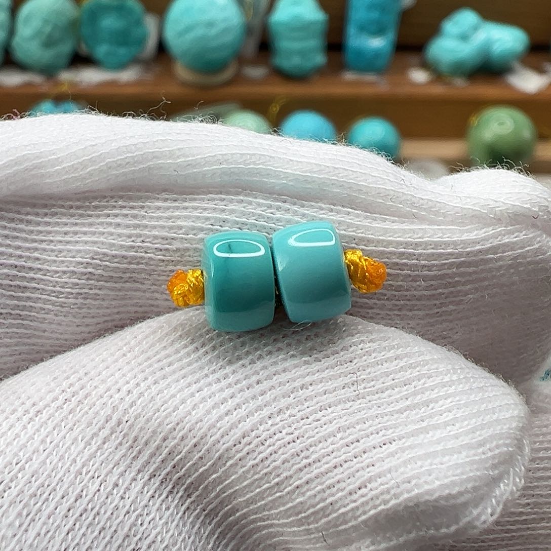 绿松石配饰未镶嵌