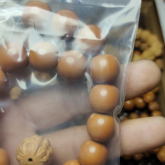 ど***见猴头核桃吊坠猴头手串