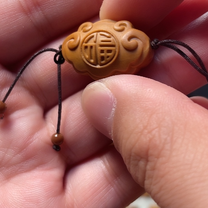 橄榄核吊坠橄榄核