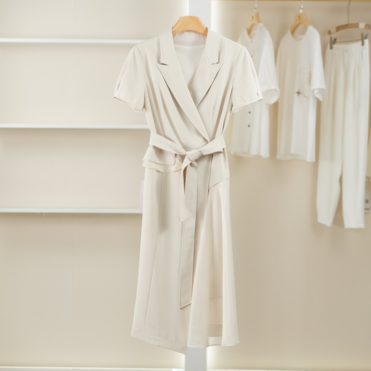 【麦笛08】5062766 夏季气质设计感连衣裙品牌撤柜女装