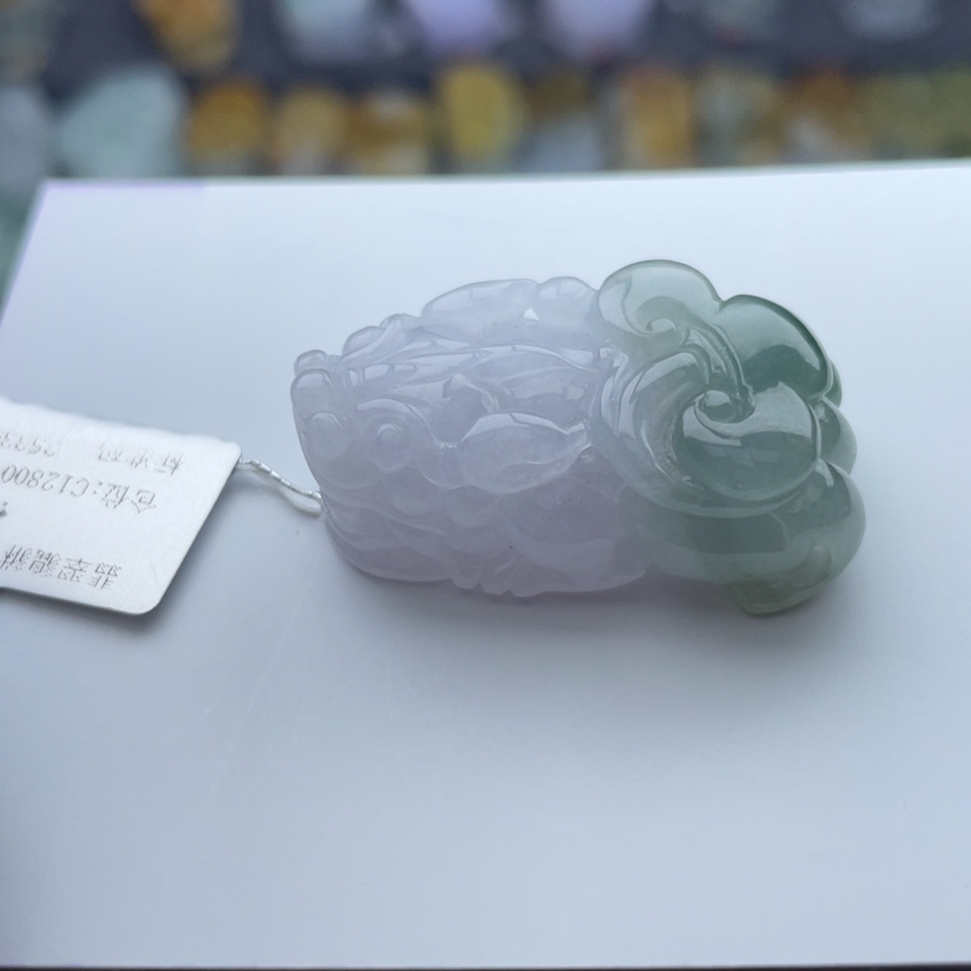 翡翠颈饰未镶嵌貔貅