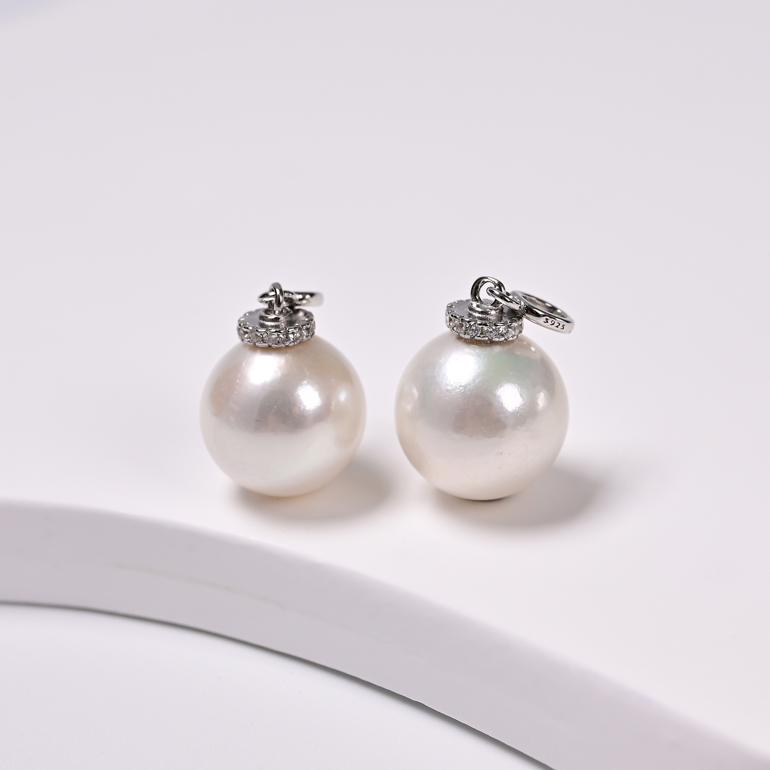 【云上好物】20 DS83287-S925银淡水珍珠吊坠-多样性发其一11mm（JG）