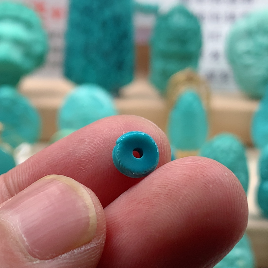 绿松石配饰未镶嵌