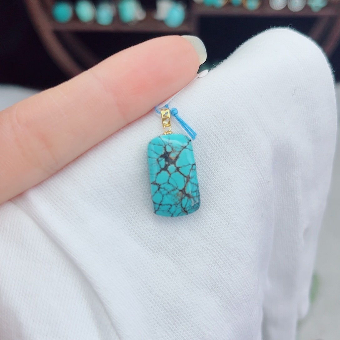 绿松石18K金镶嵌绿松石