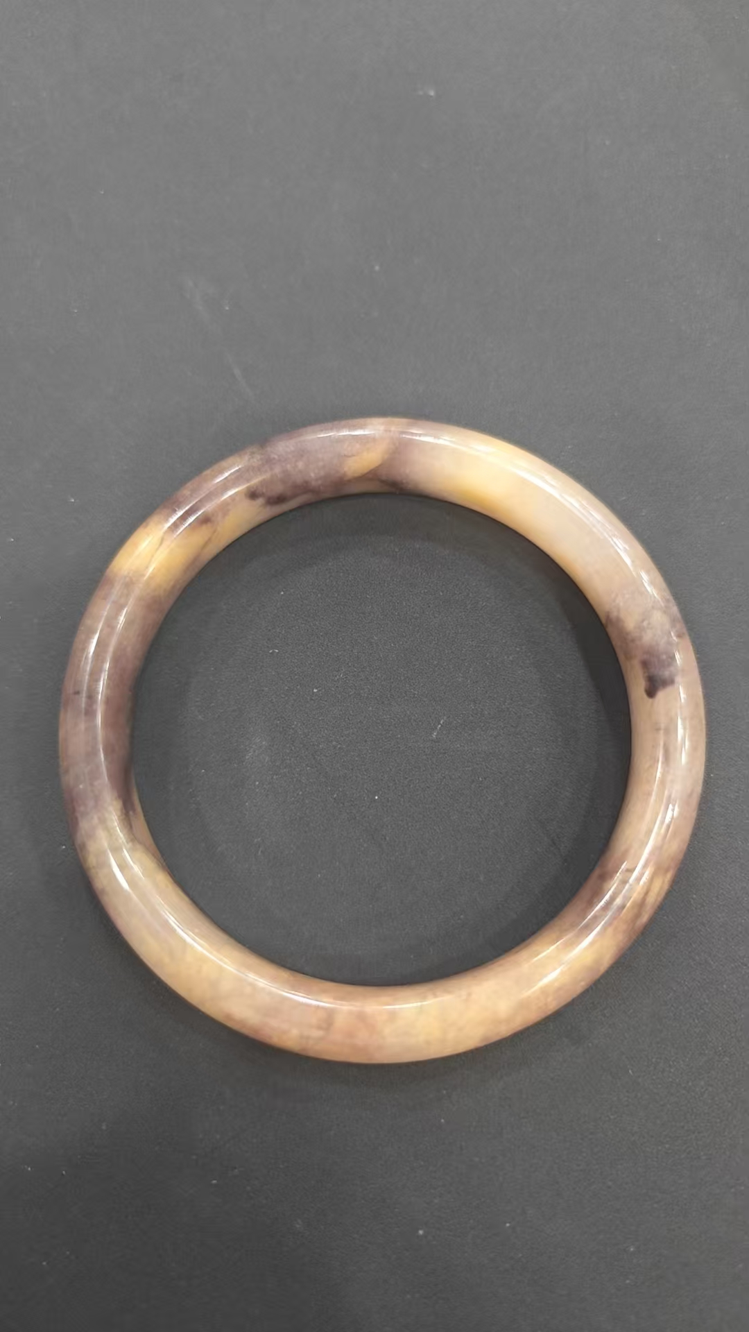 新疆紫罗兰冰透手镯