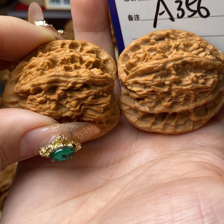 .***࿐桃核把件野果子野果子