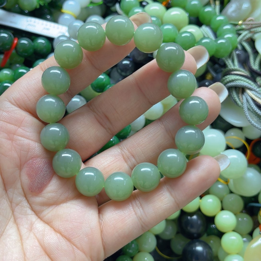 和田玉手链未镶嵌