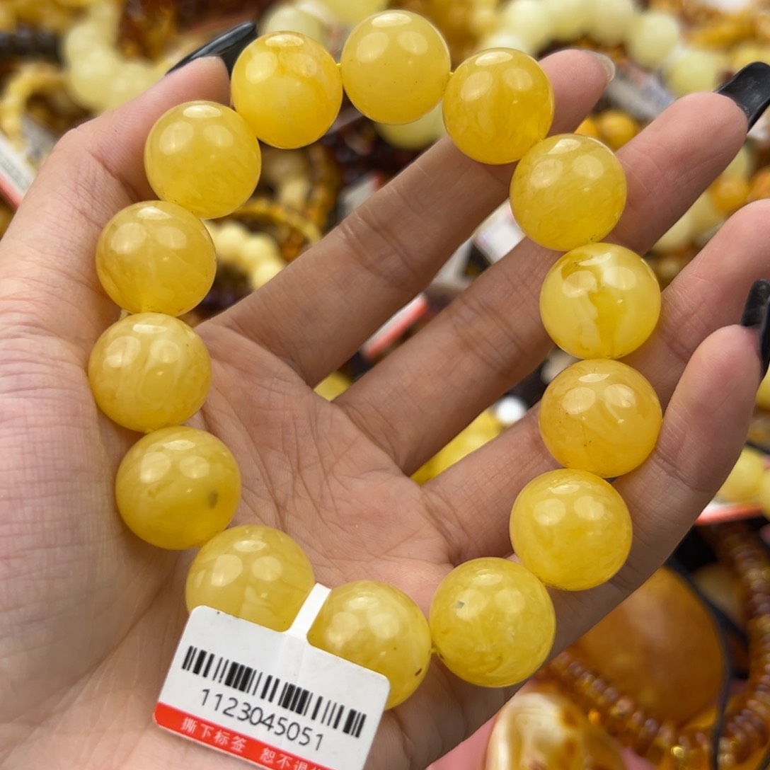 琥珀珠宝奇石未镶嵌