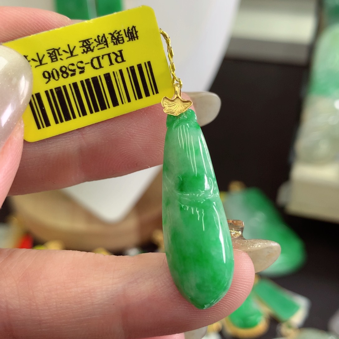 翡翠18K金镶嵌吊坠(不含链)