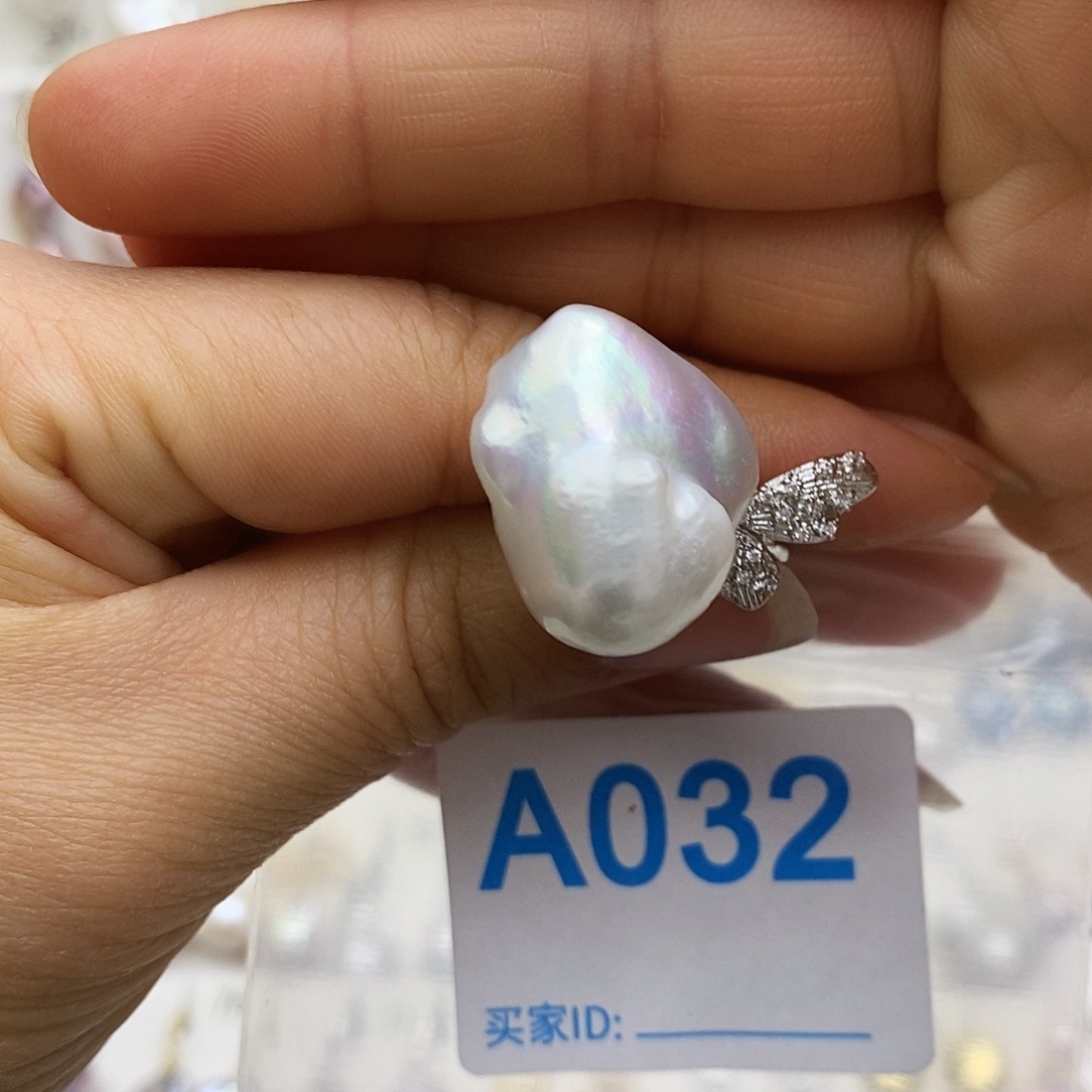 颈饰未镶嵌淡水珍珠