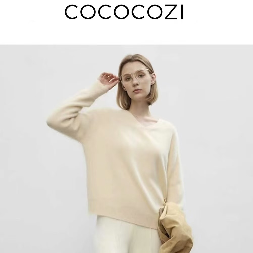 【马梦薇专属】COCOCOZI时髦松弛羊毛拉绒V领针织衫253CO514M