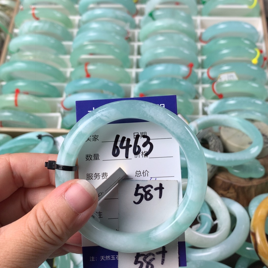 蛇纹石玉手镯未镶嵌6463