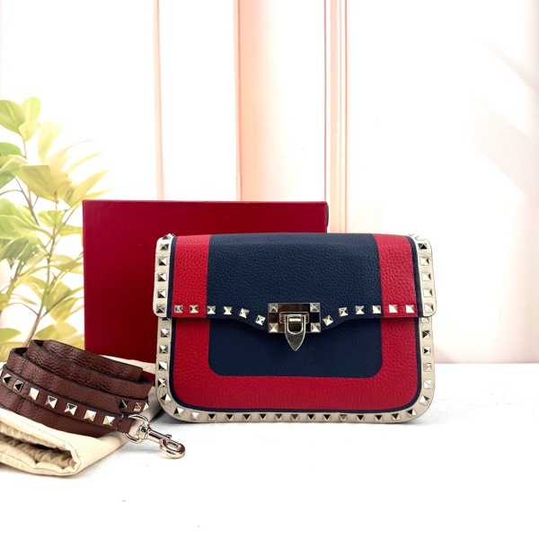 包包/华伦天奴/95新/250209QR0024