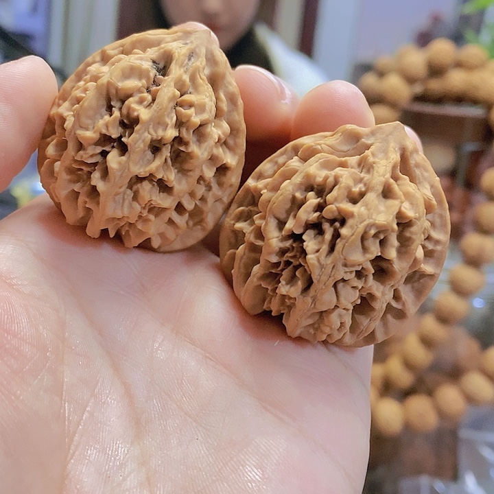 【闪购商品】文玩核桃把件37状元冠