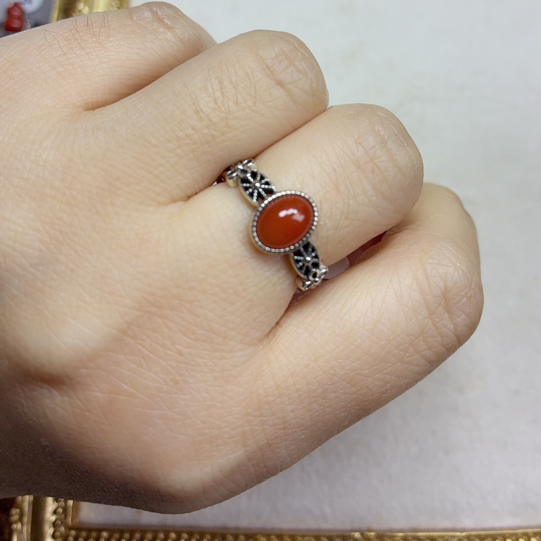 通体纯银天然南红花丝戒指