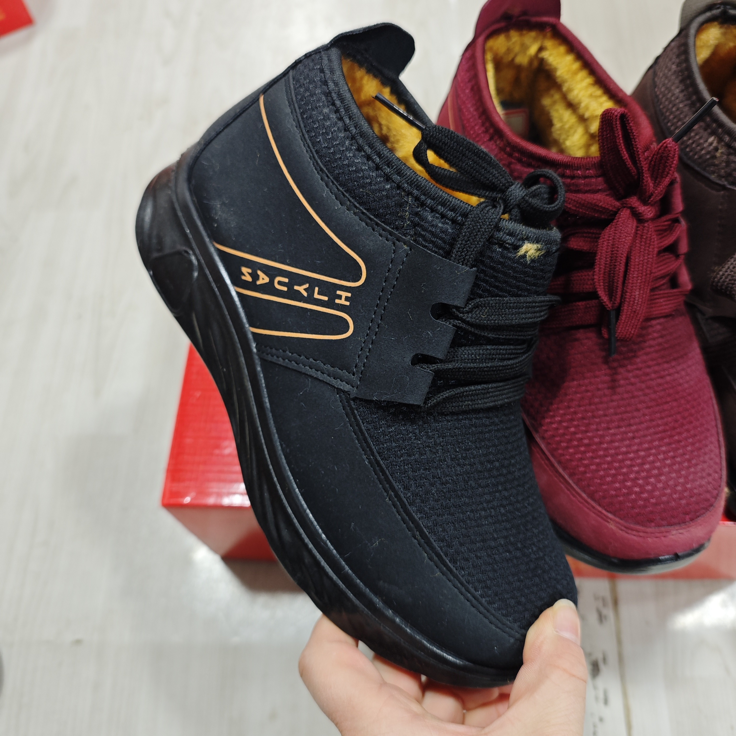 2302超轻底高档老北京弹力布女鞋