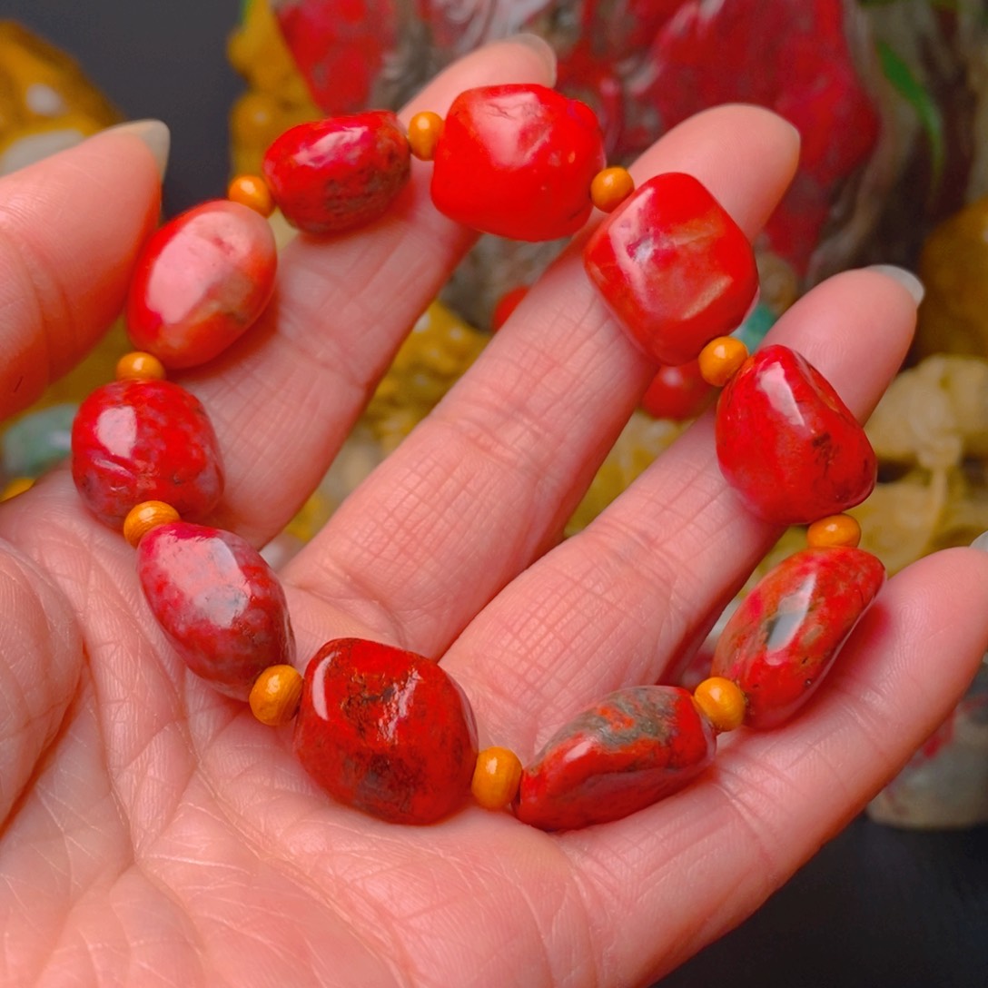 鸡血石驕*鸡血石手串