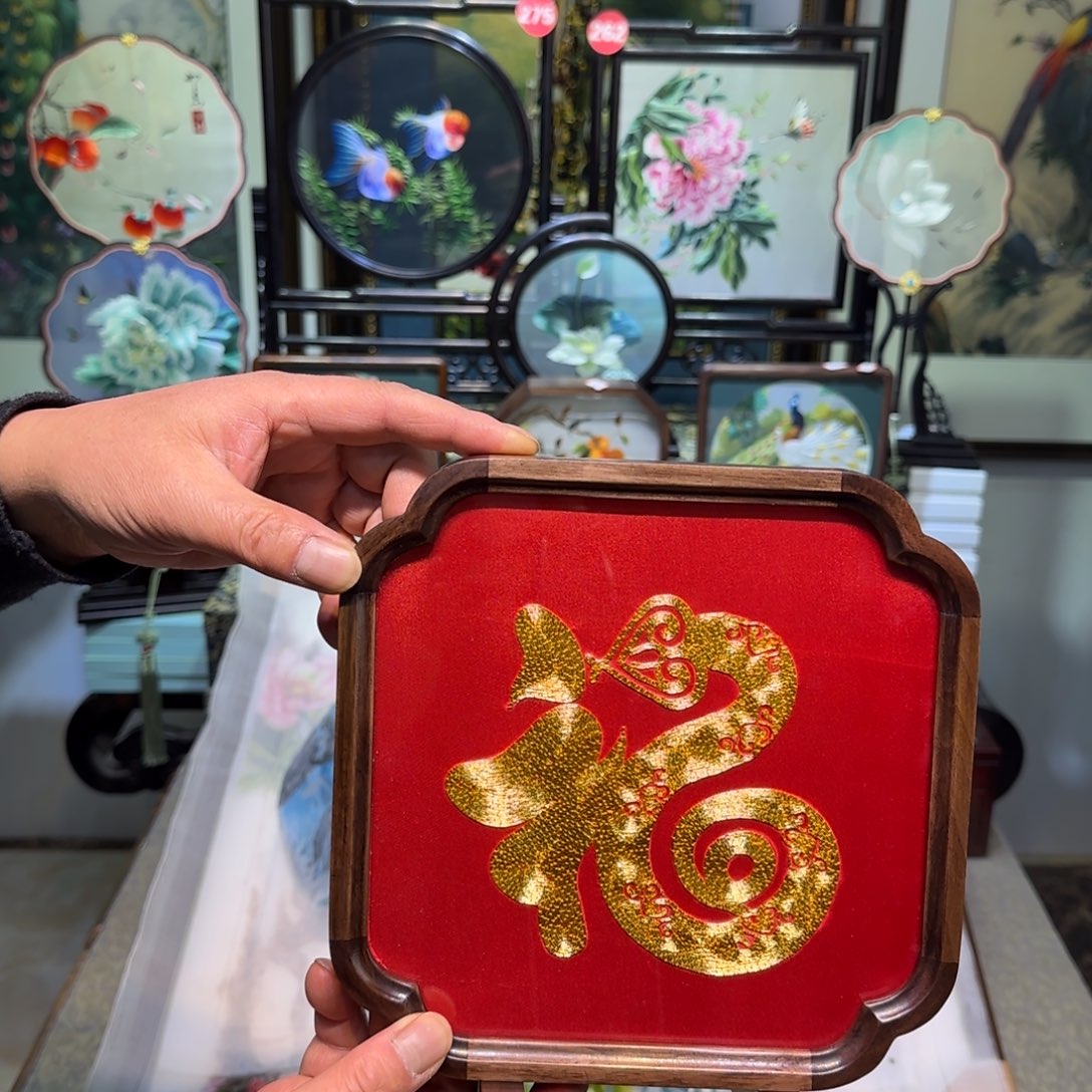 刺绣刺绣工艺精湛