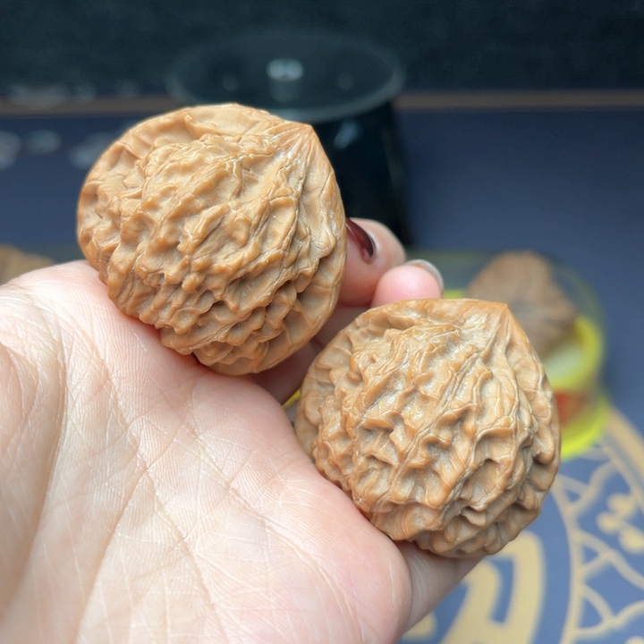 文玩核桃把件40龙门涧