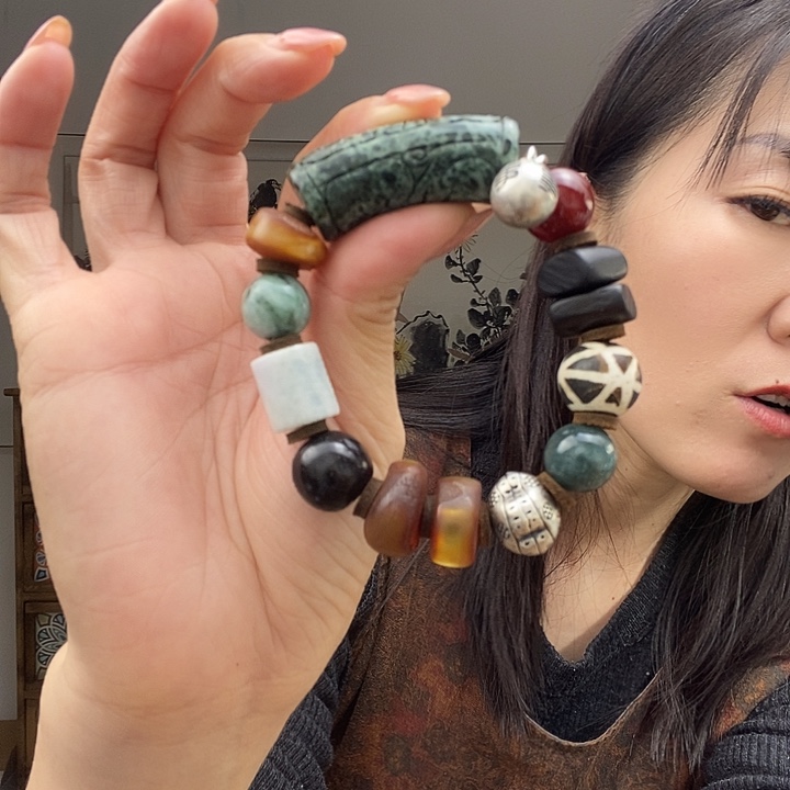 翡翠手串未镶嵌手串