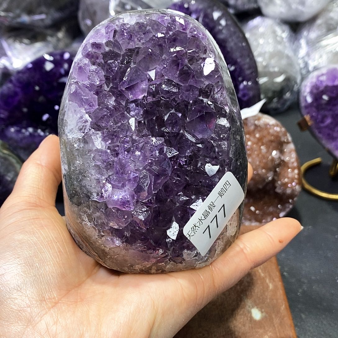 水晶大型摆件（非配饰）未镶嵌