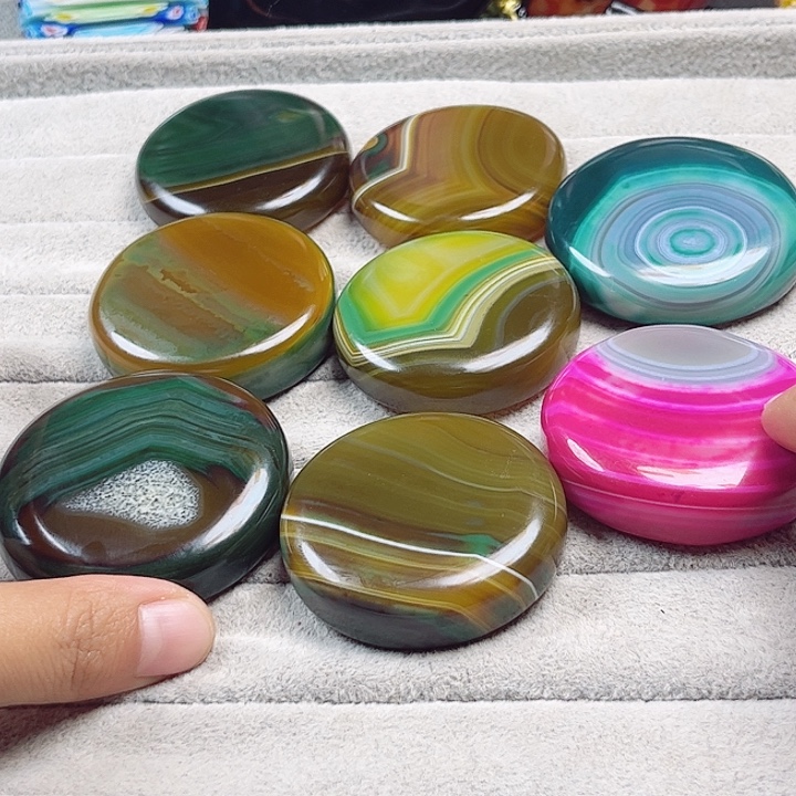 岩***行玛瑙/玉髓未镶嵌珠宝奇石