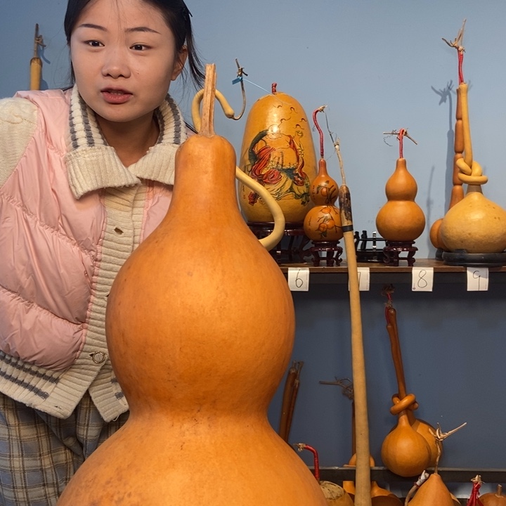 洪***颜今天下午就可以拿过来拿上吗明天