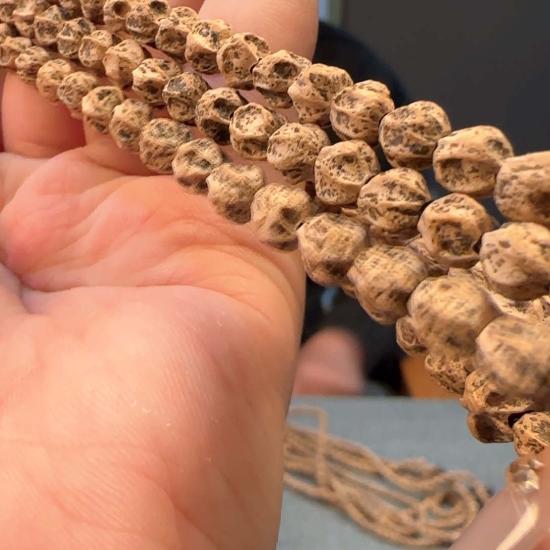 柏香籽/百香籽手串游龙6左右