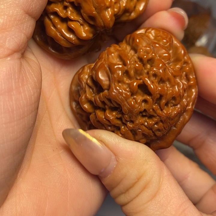 灰***8文玩核桃吊坠                 